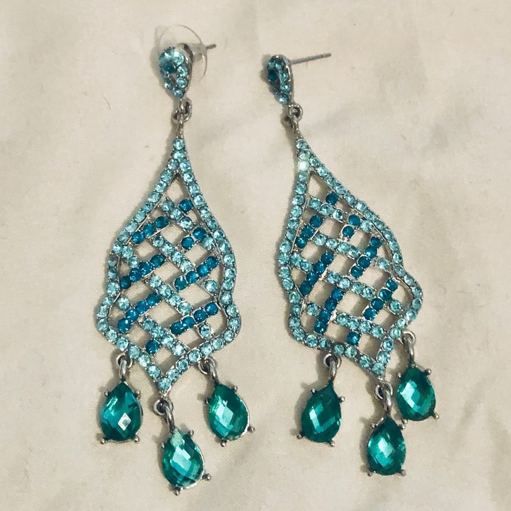 Blue Tone 3” Dangle Earrings